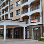 Exclusive Suites In Azur Panorama * Golden Sands