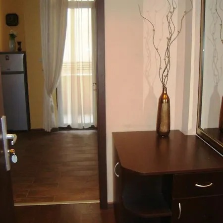 Exclusive Suites In Azur Panorama غولدن ساندز