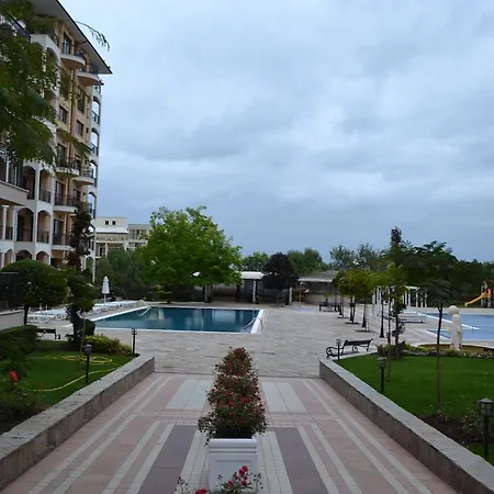 Exclusive Suites In Azur Panorama غولدن ساندز